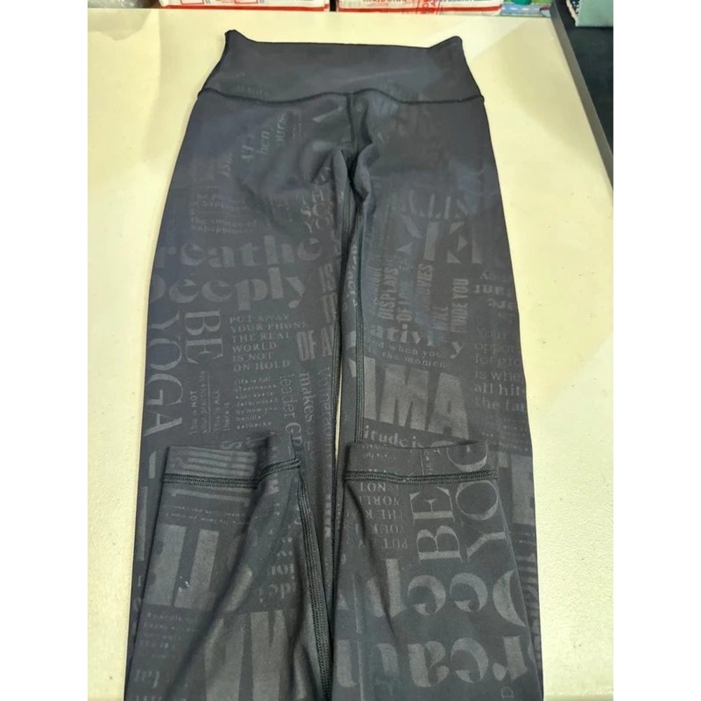 Lululemon Wunder Under High-Rise Tights Black Typography Print Luxtreme Size 4